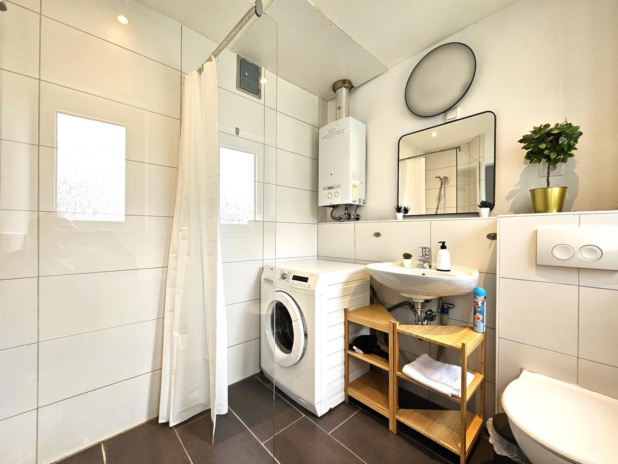 Spacious House デュッセルドルフ エクステリア 写真