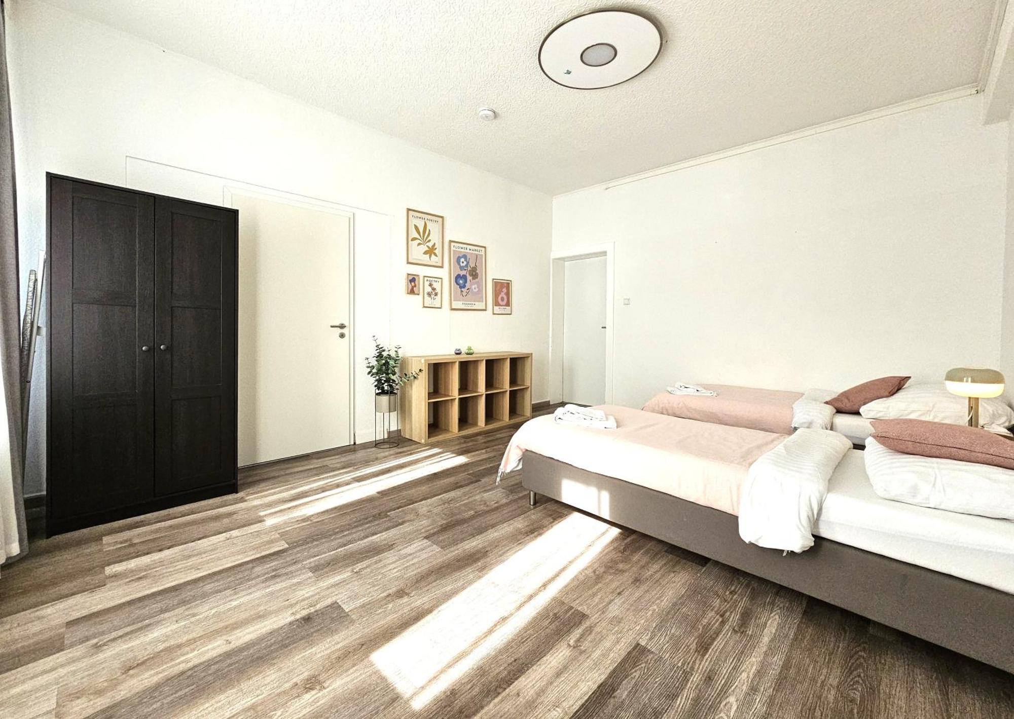 Spacious House デュッセルドルフ エクステリア 写真